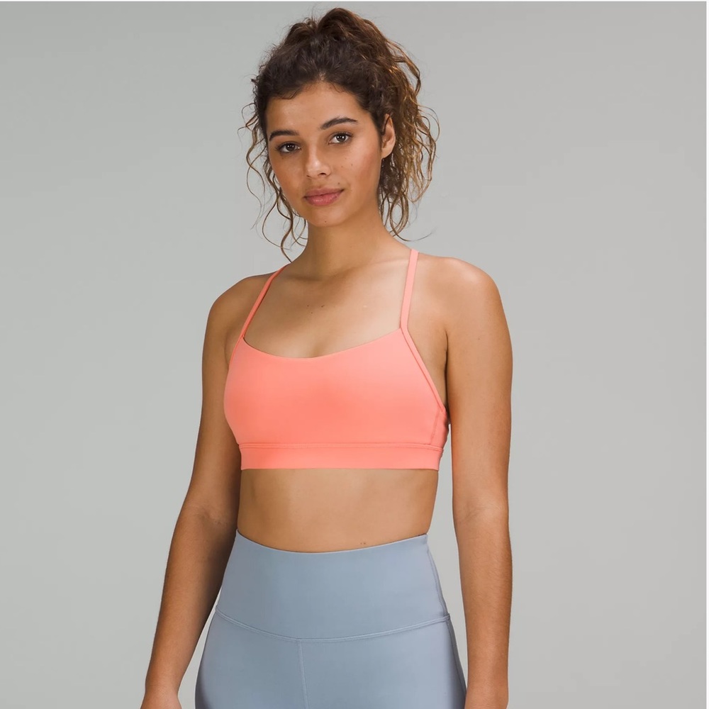 LuLuLemon Flow Y Nulu Bra